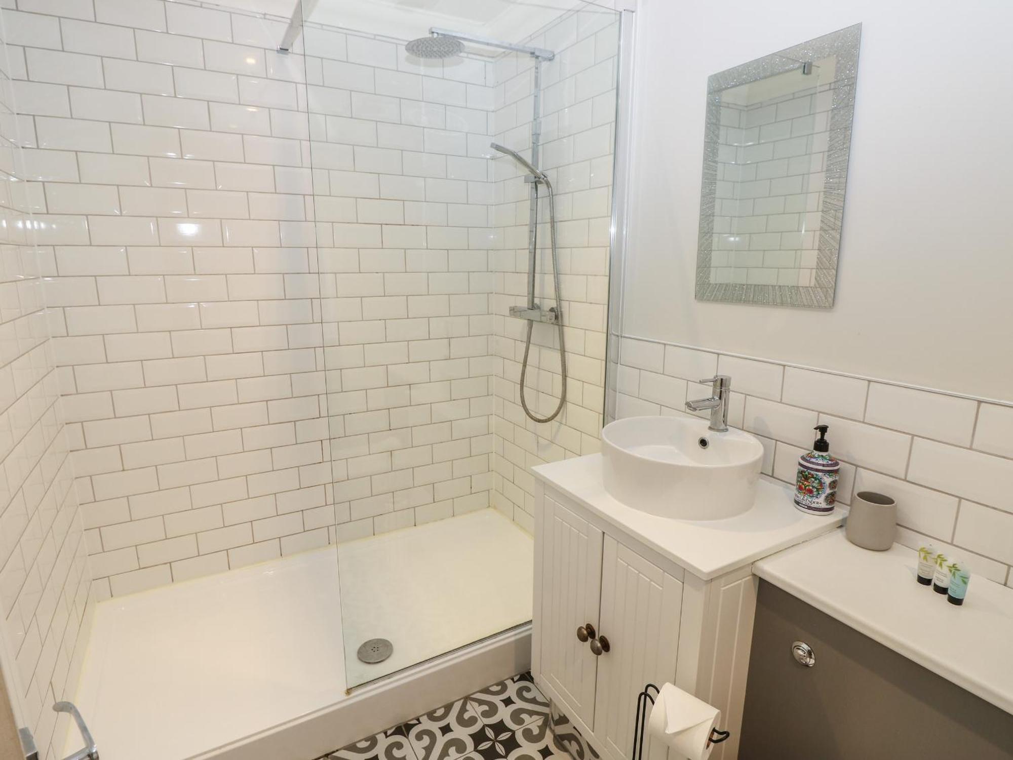 Rookley Lake Cottage Ventnor Ngoại thất bức ảnh